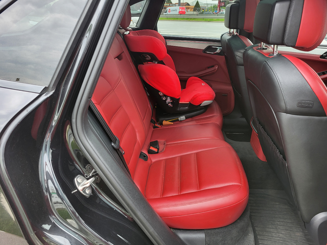 Porsche Macan TURBO V6 400 KC - автомобили, коли, обяви за нови и употребявани 13