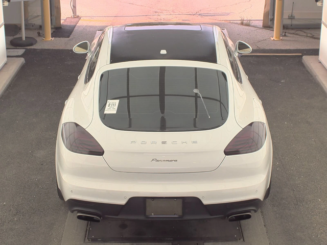 Porsche Panamera 2015* 3.6* BI-XENON* BOSE* КАМЕРА* ПОДГРЕВ* KEYLES - автомобили, коли, обяви за нови и употребявани 3