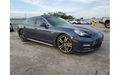 porsche-panamera - 3