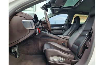 Porsche Panamera /FACE/Камера/ - автомобили, коли, обяви за нови и употребявани 8
