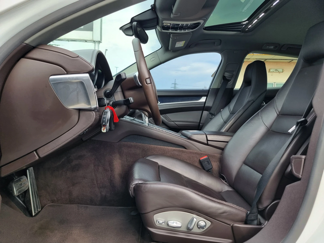 Porsche Panamera /FACE/Камера/ - автомобили, коли, обяви за нови и употребявани 8