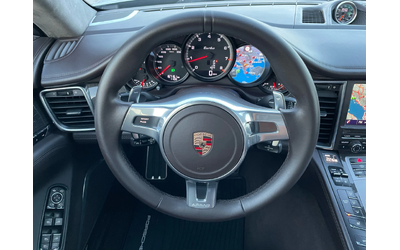 Porsche Panamera Turbo - автомобили, коли, обяви за нови и употребявани 11