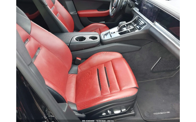 Porsche Panamera 4 / BOSE / LANE ASSIST / ОБДУХВАНЕ / ПАНО - автомобили, коли, обяви за нови и употребявани 6