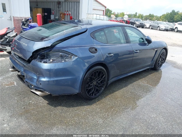 Porsche Panamera 4 / ОБДУХВАНЕ / ПОДГРЕВИ / ШИБИДАХ - автомобили, коли, обяви за нови и употребявани 5