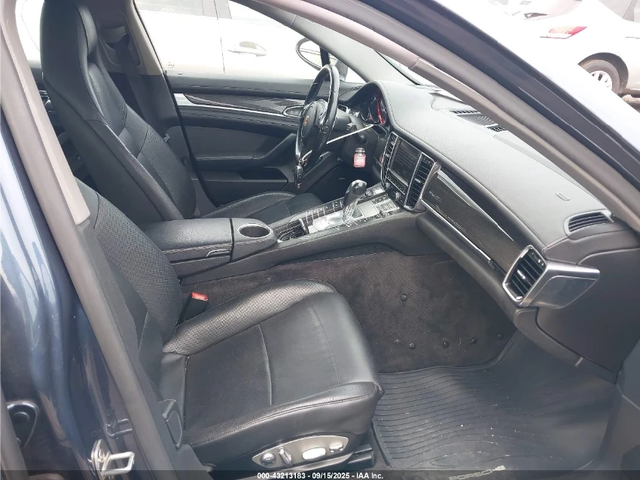 Porsche Panamera 4 / ОБДУХВАНЕ / ПОДГРЕВИ / ШИБИДАХ - автомобили, коли, обяви за нови и употребявани 6