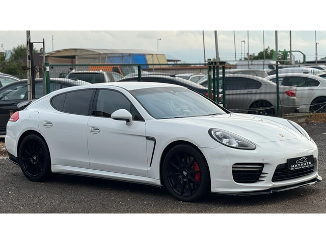 Porsche Panamera TURBO= FACELIFT= KEYLESS GO= CARBON PACK= BOSE= - автомобили, коли, обяви за нови и употребявани 2