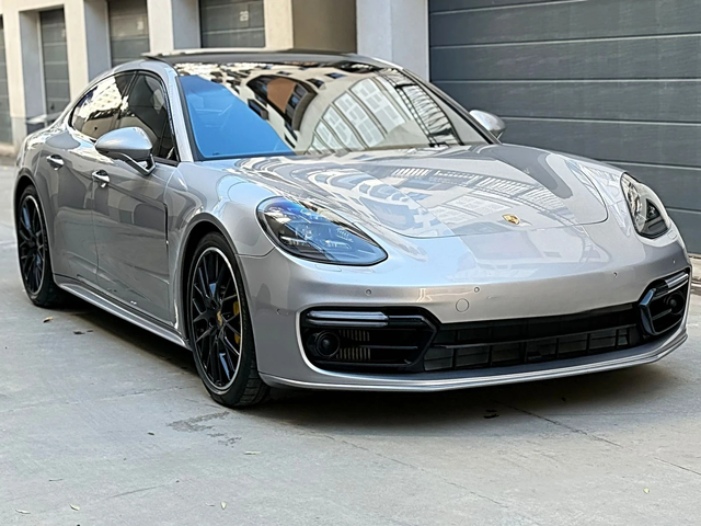 Porsche Panamera Porsche Panamera Turbo S * E-Hybrid* CERAMIC* 680H - автомобили, коли, обяви за нови и употребявани 10