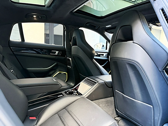Porsche Panamera Porsche Panamera Turbo S * E-Hybrid* CERAMIC* 680H - автомобили, коли, обяви за нови и употребявани 15