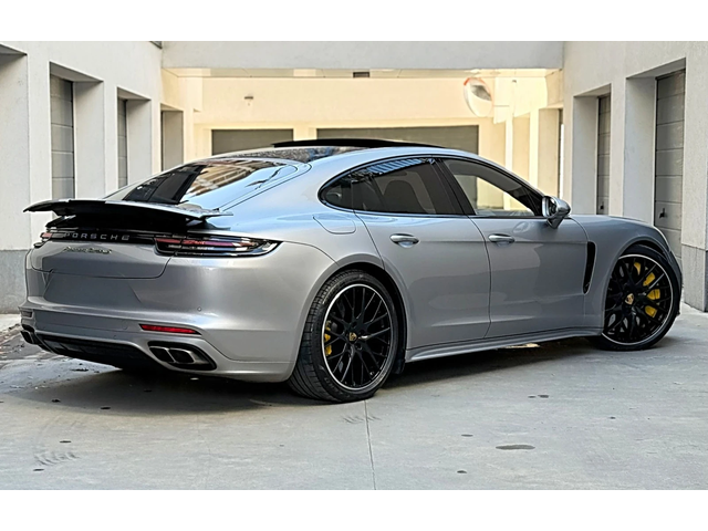 Porsche Panamera Porsche Panamera Turbo S * E-Hybrid* CERAMIC* 680H - автомобили, коли, обяви за нови и употребявани 6