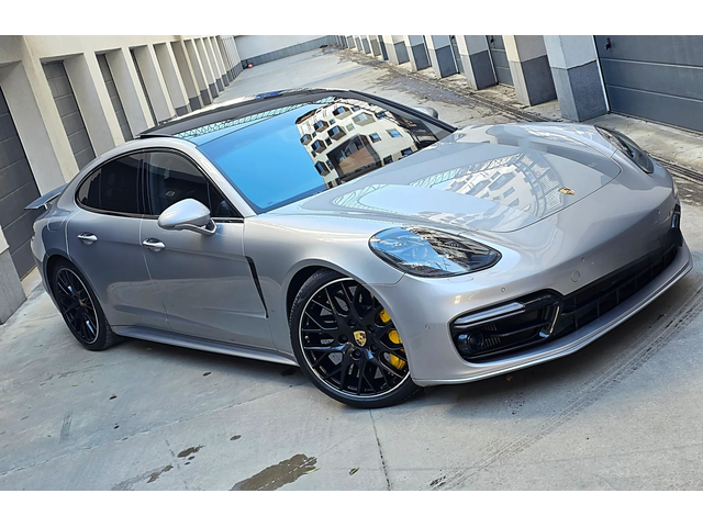 Porsche Panamera Porsche Panamera Turbo S * E-Hybrid* CERAMIC* 680H - автомобили, коли, обяви за нови и употребявани 9