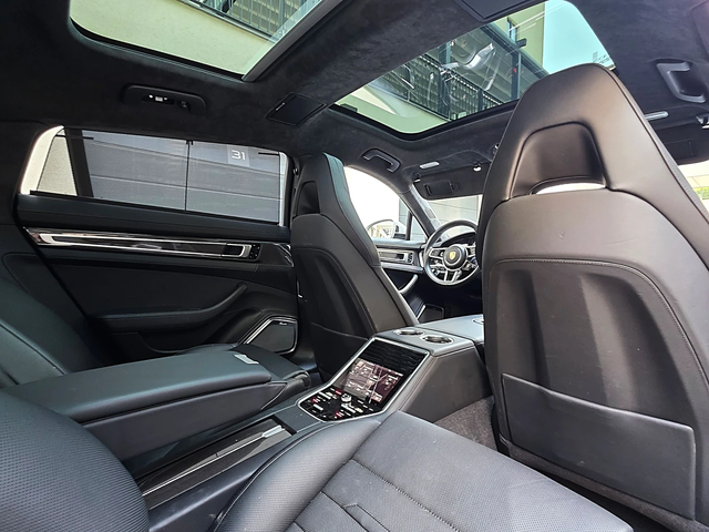 Porsche Panamera Porsche Panamera TURBO Executive/LONG* CERAMIC* NA - автомобили, коли, обяви за нови и употребявани 15