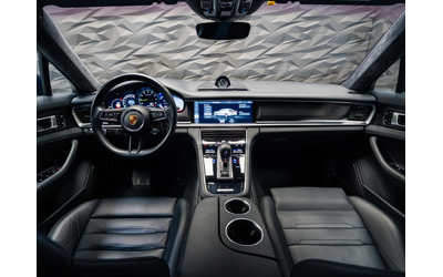 porsche-panamera - 4