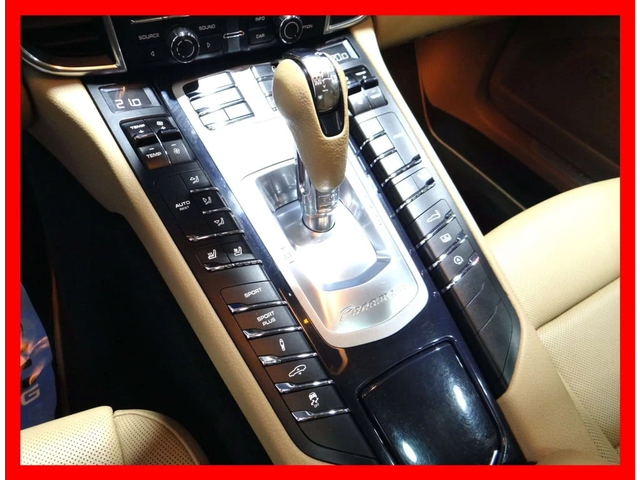 Porsche Panamera * Base (2WD), 4 (4WD) * CARFAX * ЦЕНА ДО БГ - автомобили, коли, обяви за нови и употребявани 14