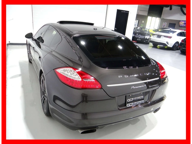 Porsche Panamera * Base (2WD), 4 (4WD) * CARFAX * ЦЕНА ДО БГ - автомобили, коли, обяви за нови и употребявани 3