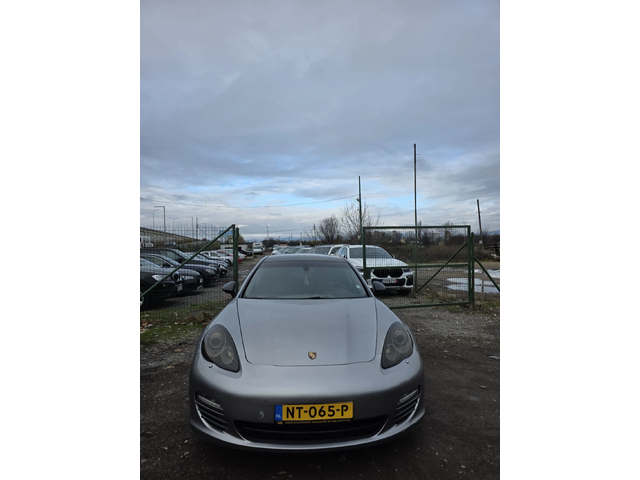 Porsche Panamera - автомобили, коли, обяви за нови и употребявани 0