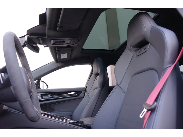 Porsche Panamera NEW GTS* HYPERSCREEN DISPLAY* PANO* INODRIVE* - автомобили, коли, обяви за нови и употребявани 13