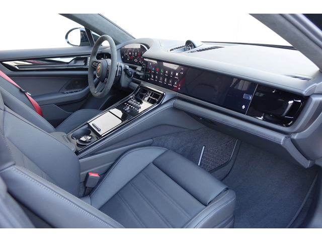 Porsche Panamera NEW GTS* HYPERSCREEN DISPLAY* PANO* INODRIVE* - автомобили, коли, обяви за нови и употребявани 15