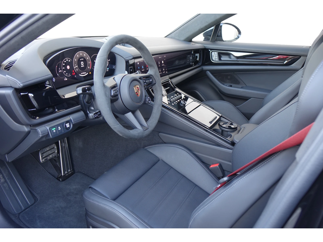 Porsche Panamera NEW GTS* HYPERSCREEN DISPLAY* PANO* INODRIVE* - автомобили, коли, обяви за нови и употребявани 9