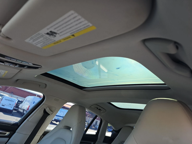 Porsche Panamera - автомобили, коли, обяви за нови и употребявани 13