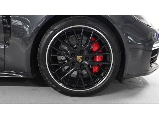 Porsche Panamera GTS 4.0 - автомобили, коли, обяви за нови и употребявани 3