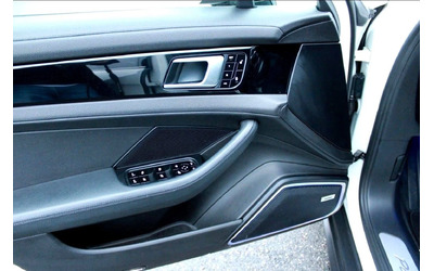 porsche-panamera - 4