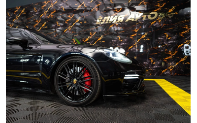 porsche-panamera - 2