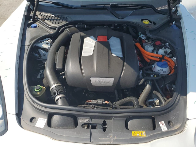 Porsche Panamera 3.0* HYBRID* РЕАЛНИ КМ! - автомобили, коли, обяви за нови и употребявани 10