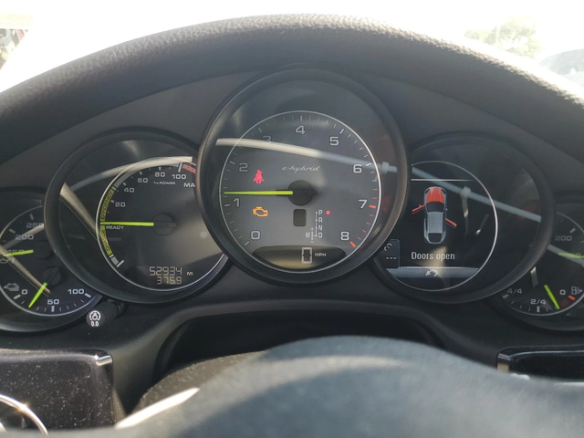 Porsche Panamera 3.0* HYBRID* РЕАЛНИ КМ! - автомобили, коли, обяви за нови и употребявани 9