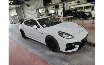 porsche-panamera-3l-6cyl-awd - 1