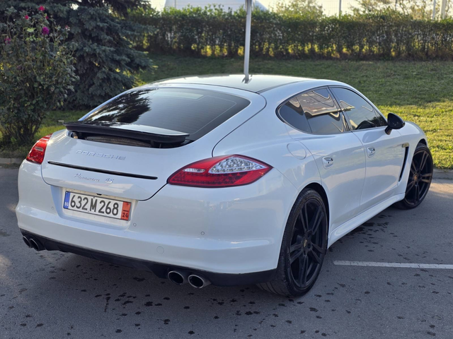 Porsche Panamera 4.8S 2011 - автомобили, коли, обяви за нови и употребявани 3