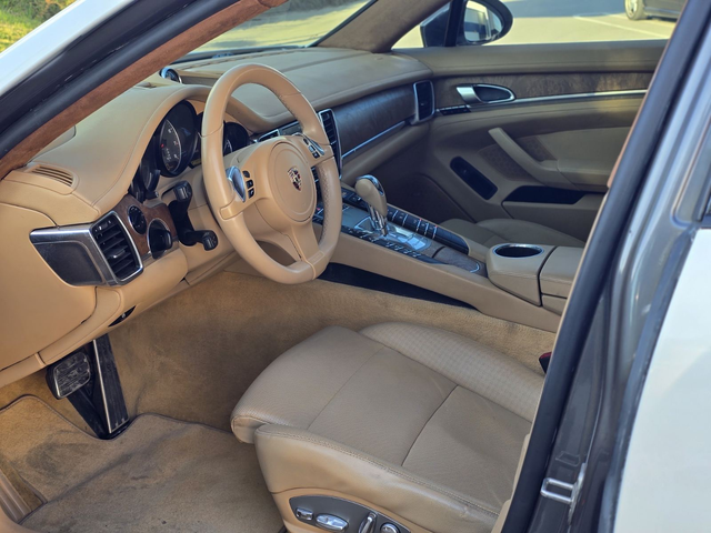Porsche Panamera 4.8S 2011 - автомобили, коли, обяви за нови и употребявани 6