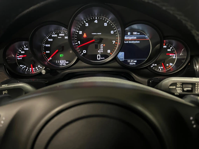 Porsche Panamera 4 Edition* АвтоКредит* (ЦЕНА ДО БГ) - автомобили, коли, обяви за нови и употребявани 10