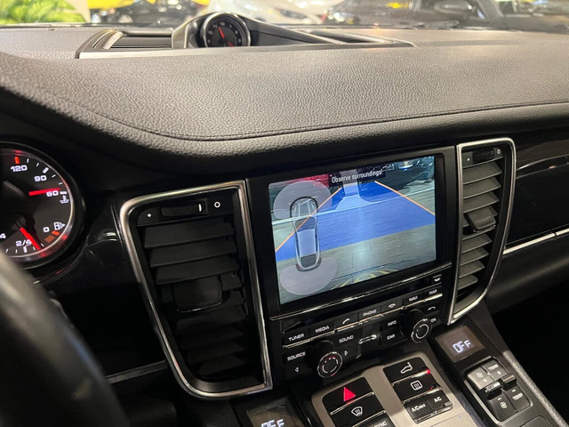 Porsche Panamera 4 Edition* АвтоКредит* (ЦЕНА ДО БГ) - автомобили, коли, обяви за нови и употребявани 12