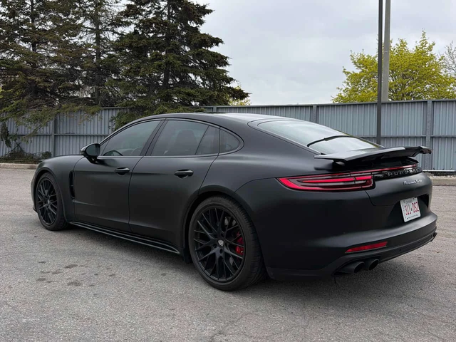 Porsche Panamera Turbo * CARBON* ОБУДХВАНЕ* 360КАМЕРИ* - автомобили, коли, обяви за нови и употребявани 1