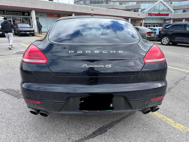 Porsche Panamera 4S * CARFAX * BOSE * ОБДУХВАНЕ * ВЪЗДУШНО ОКАЧВАНЕ - автомобили, коли, обяви за нови и употребявани 3