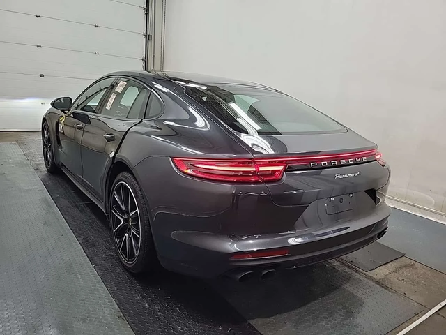 Porsche Panamera 4 AWD / MATIRX / BOSE - автомобили, коли, обяви за нови и употребявани 10