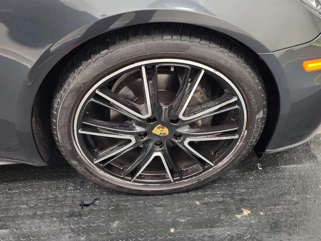 Porsche Panamera 4 AWD / MATIRX / BOSE - автомобили, коли, обяви за нови и употребявани 13
