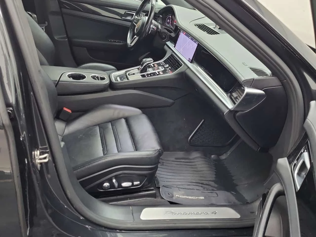 Porsche Panamera 4 AWD / MATIRX / BOSE - автомобили, коли, обяви за нови и употребявани 14