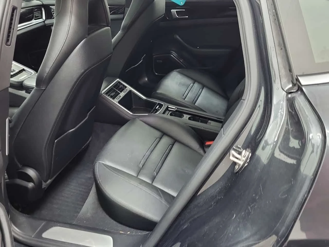 Porsche Panamera 4 AWD / MATIRX / BOSE - автомобили, коли, обяви за нови и употребявани 15