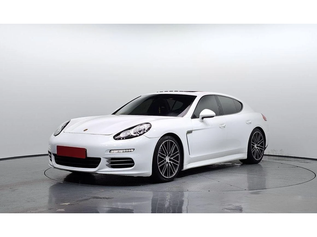 Porsche Panamera 3.6 AWD 970 * НАЙ-ДОБРА ЦЕНА В БЪЛГАРИЯ* - автомобили, коли, обяви за нови и употребявани 0