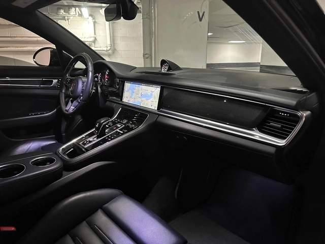 Porsche Panamera 4S * ОБДУХВАНЕ * ПАНОРАМА * CARFAX - автомобили, коли, обяви за нови и употребявани 7