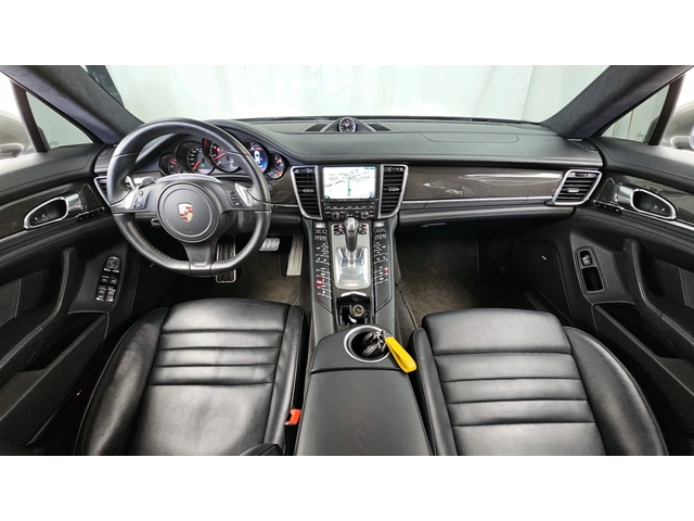 Porsche Panamera TURBO* ОБДУХ* ДИСТРОНИК* ТВ* АЛКАНТАРА - автомобили, коли, обяви за нови и употребявани 6