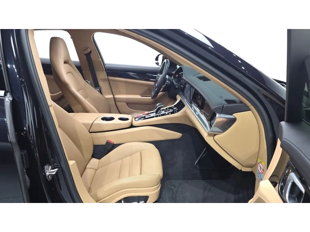 Porsche Panamera 3.0 AWD/ BOSE / 360 CAM / ОБДУХ - автомобили, коли, обяви за нови и употребявани 12