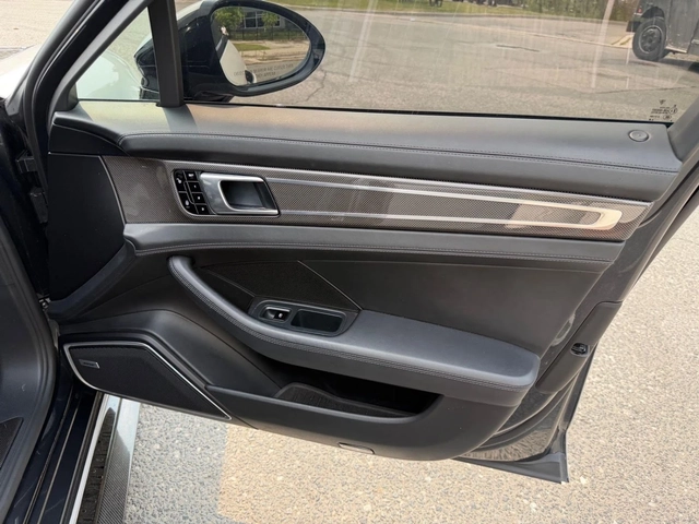 Porsche Panamera TURBO* BODYKIT* ОБДУХ* 360* МАСАЖ* СЛ.ЛЕНТИ* М.ТОЧ - автомобили, коли, обяви за нови и употребявани 11
