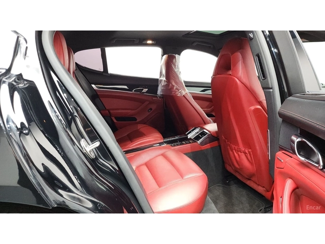 Porsche Panamera 3.0 DIESEL* PANO* ОБДУХВ* ПОДГРЕВ* НАВИ* КАМЕРА - автомобили, коли, обяви за нови и употребявани 11