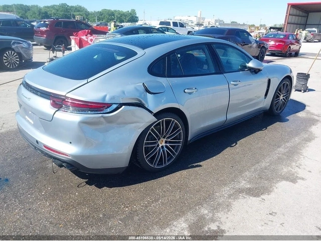 Porsche Panamera 4S* AWD* ПОДГРЕВ* ОБДУХВАНЕ* МАСАЖИ* 360* - автомобили, коли, обяви за нови и употребявани 4