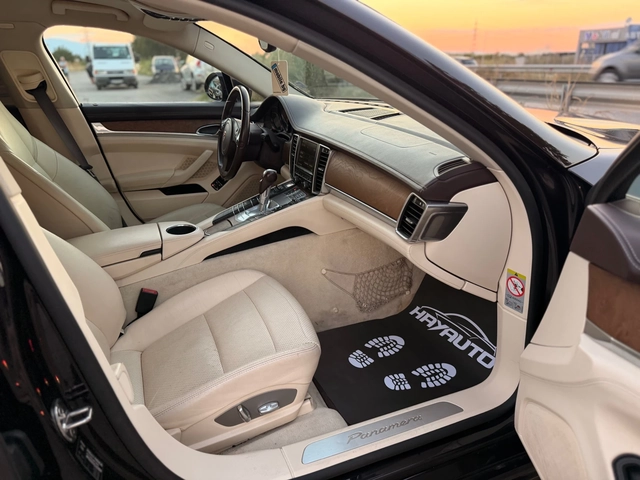 Porsche Panamera Diesel - автомобили, коли, обяви за нови и употребявани 10