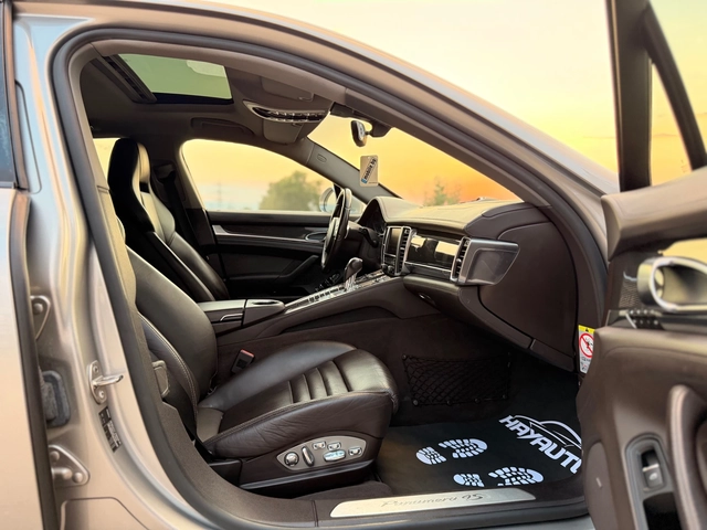 Porsche Panamera 4S= CHRONO PACK= CARBON PACK= - автомобили, коли, обяви за нови и употребявани 10