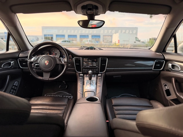 Porsche Panamera 4S= CHRONO PACK= CARBON PACK= - автомобили, коли, обяви за нови и употребявани 9