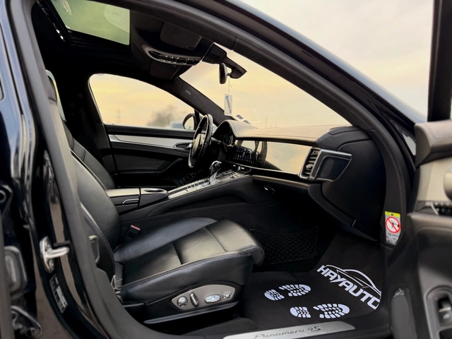 Porsche Panamera 4S= 4.8i= Distronic= Keyless Go= Burmester= - автомобили, коли, обяви за нови и употребявани 10